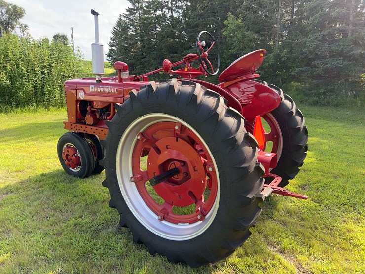farmall-super-h-distillate-image-3