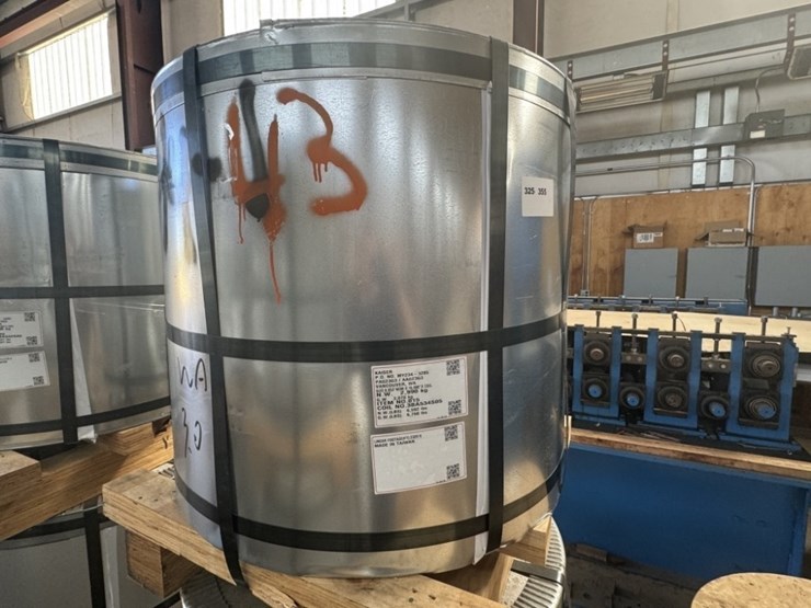 32"-hot-dip-coated-steel-slit-coil-image-1