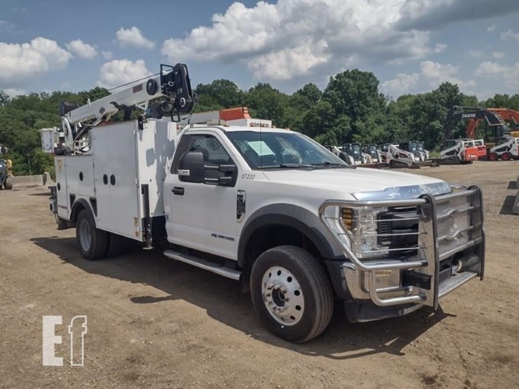 2018-ford-f550-image-39