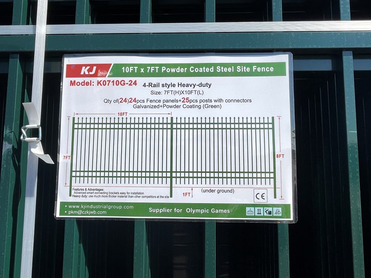 #4010-•-powder-coated-steel-site-fence-image-22
