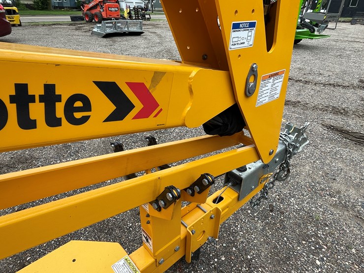 #108-•-2021-haulotte-3522a-towable-boom-lift-image-39