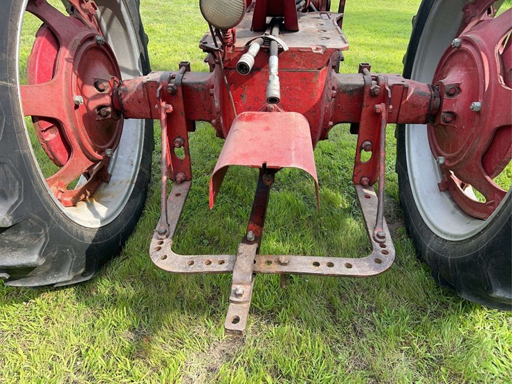 1947-farmall-h-image-31