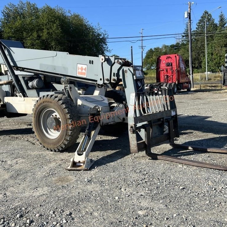 2005 TEREX TH1056