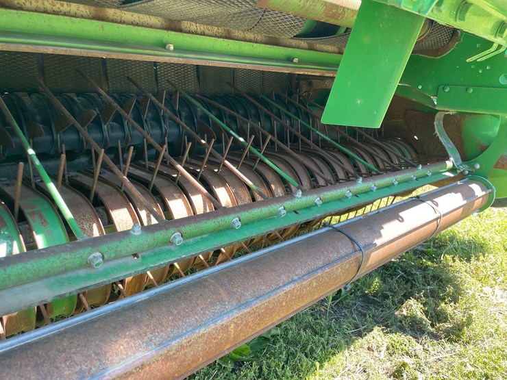 2018-john-deere-560r-image-18
