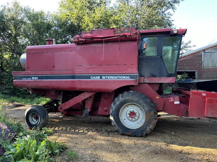 1991-case-ih-1620-image-1