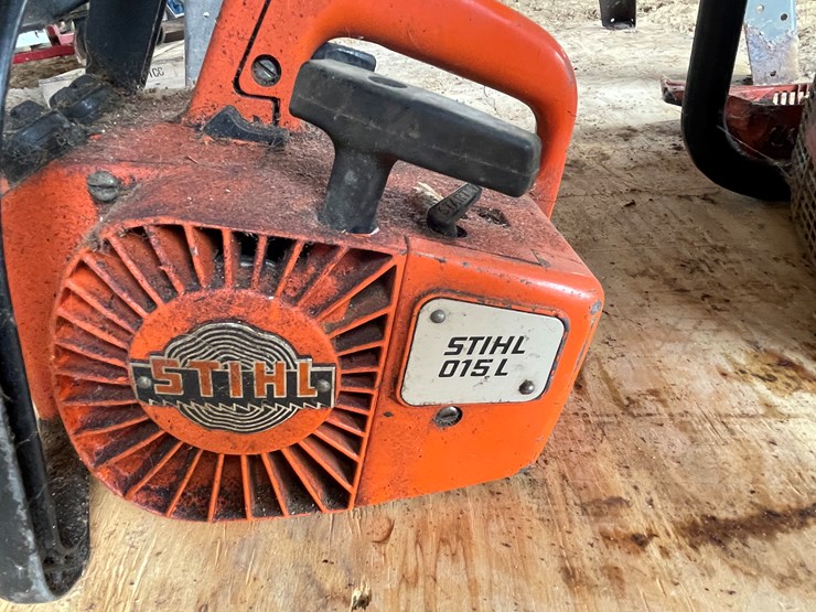 #5508-•-(2)-chain-saws-image-15