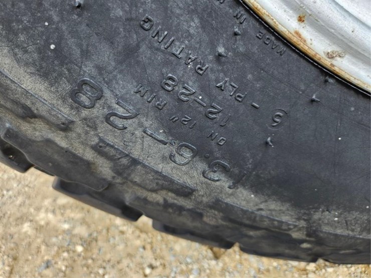 deutz-allis-6240-image-38