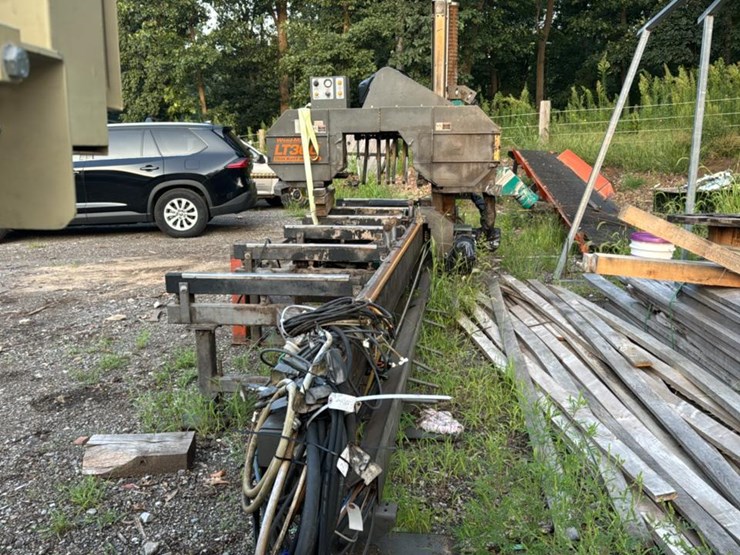#129-•-2004-wood-mizer-lt300-bandmill-image-2