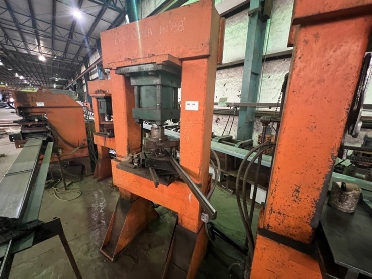 hydraulic-double-end-punch-machine-image-1