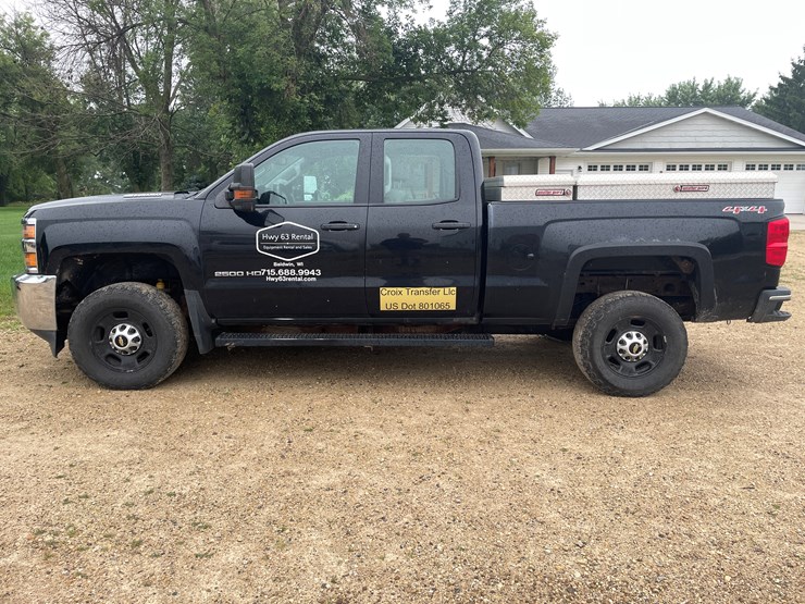 #112-•-2015-chevy-2500-diesel-4x4-pickup-(has-wi-title)-image-8