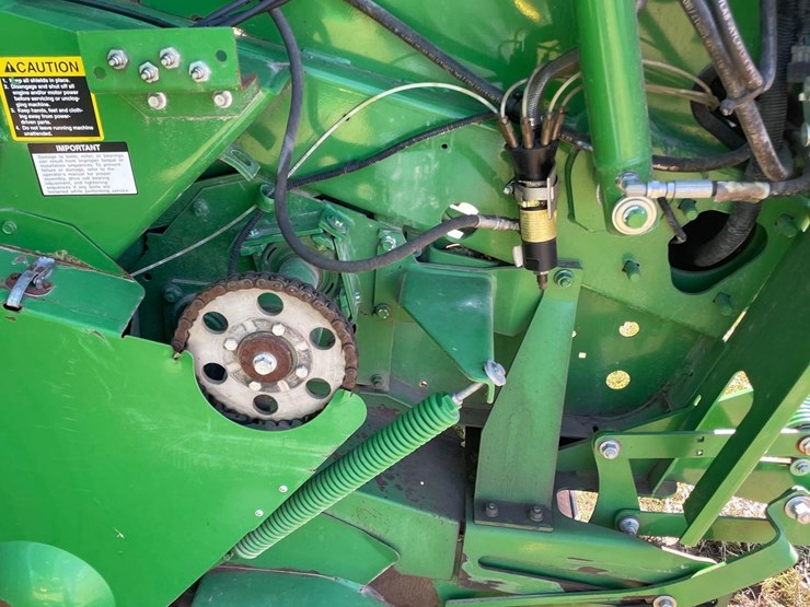 2018-john-deere-560r-image-23
