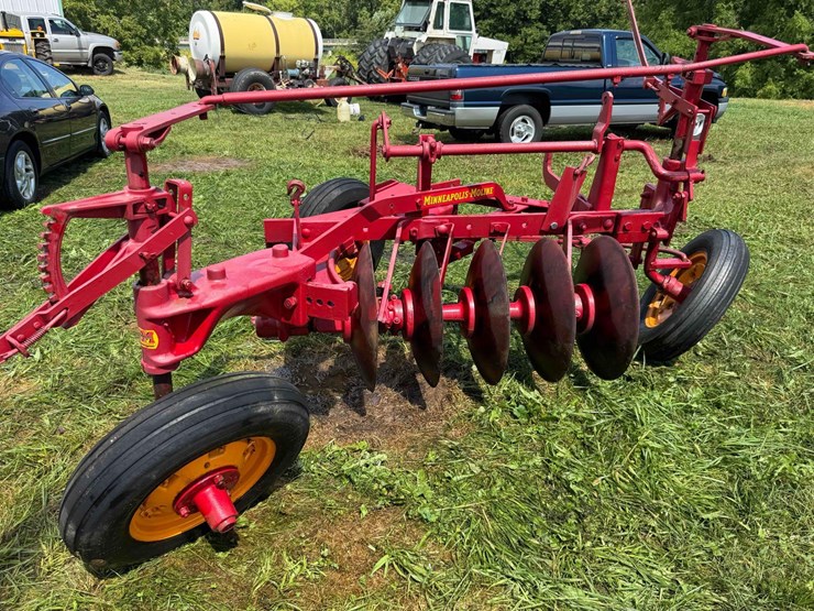 mm-disk-plow-image-1
