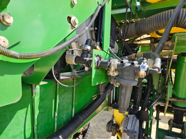 #225-•-westfield-130-71-13"-grain-auger-image-67