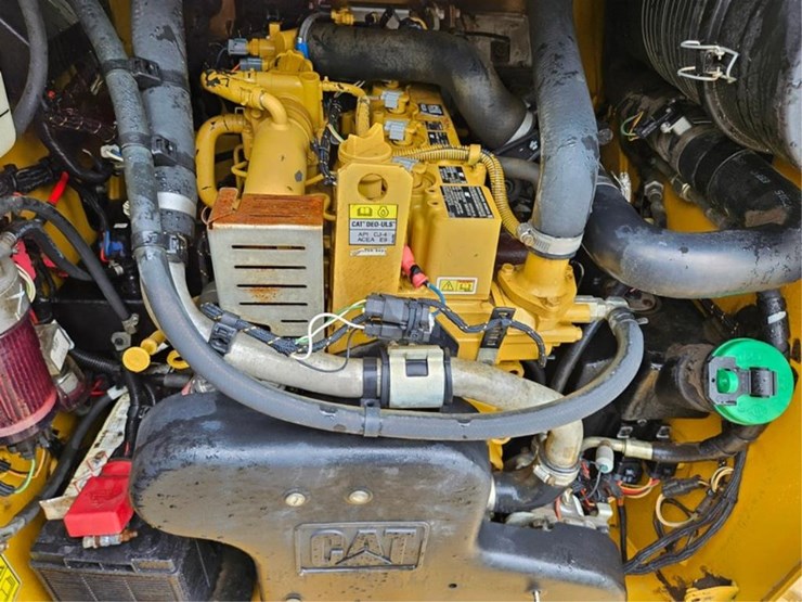 caterpillar-287-image-15