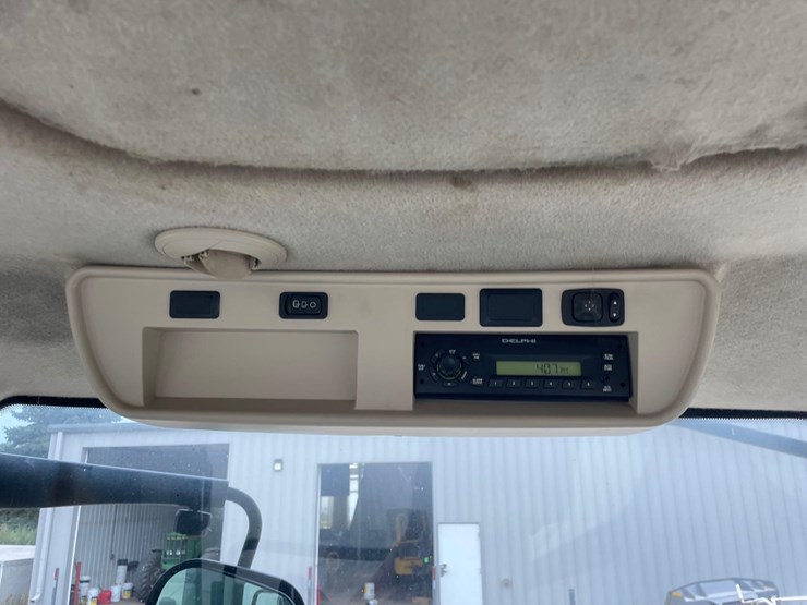 2012-john-deere-7280r-image-40