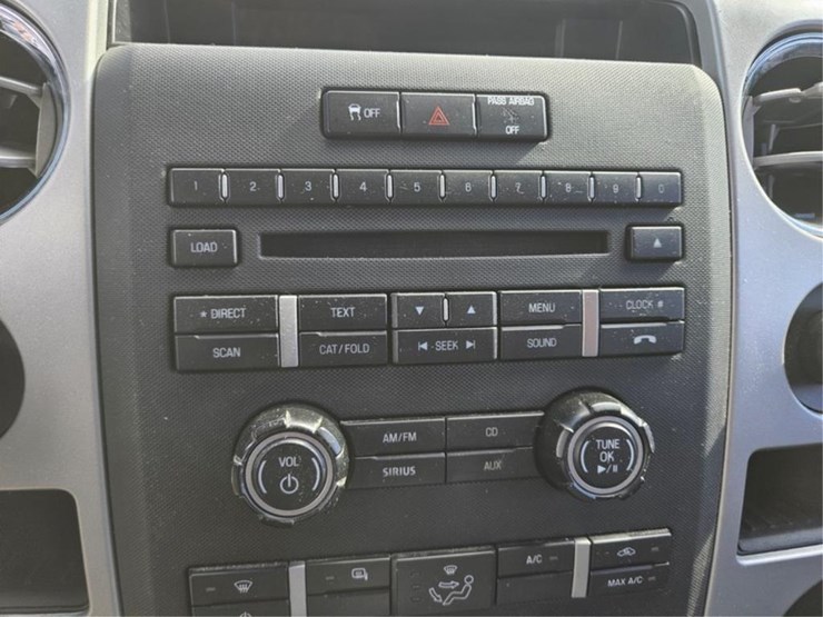 2012-ford-f150-xlt-image-38