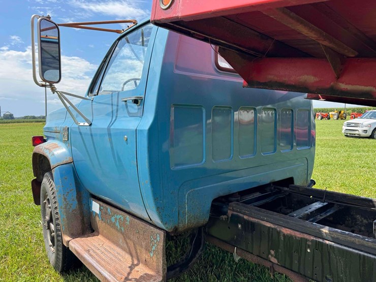 1973-chevy-c-60-custom-deluxe-image-26