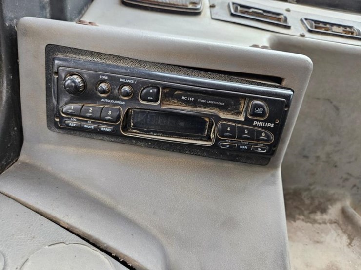 komatsu-pc150-lc-image-37