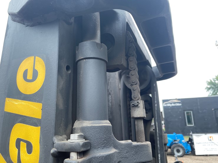 #140-•-2016-yale-glp040-lp-gas-4,000-lb-forklift-image-24