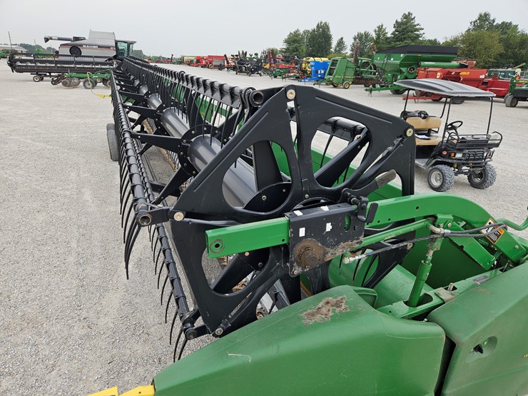 2006-john-deere-635f-image-11