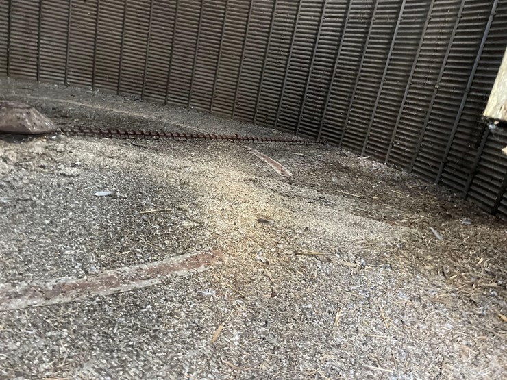8,000-bushel-dryer-grain-bin-image-26
