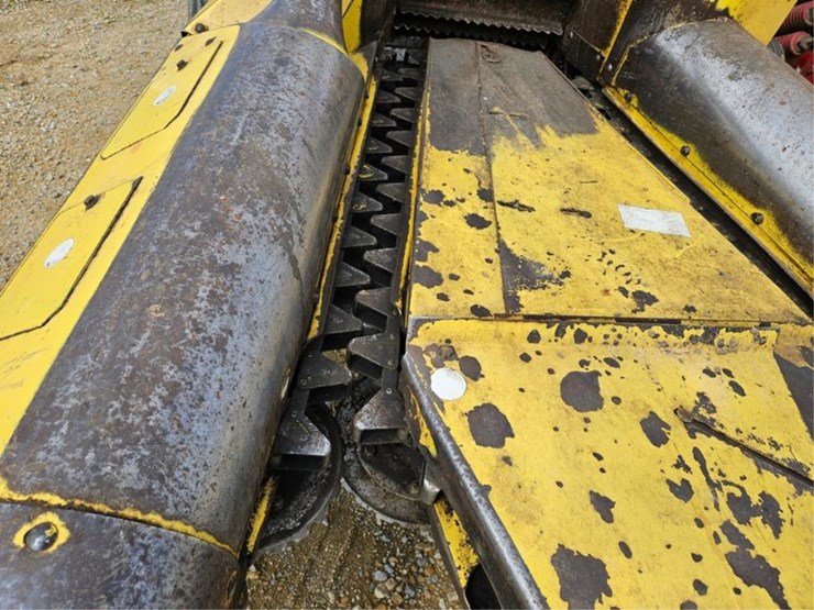 new-holland-770-image-15