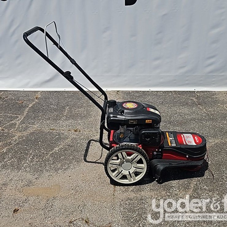 Unused Yardforce String Trimmer