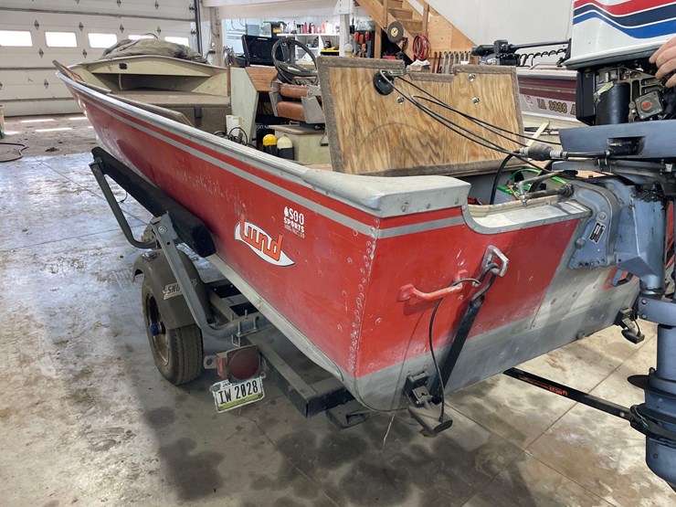 1979-lund-16ft-mister-pike-fishing-boat-image-12