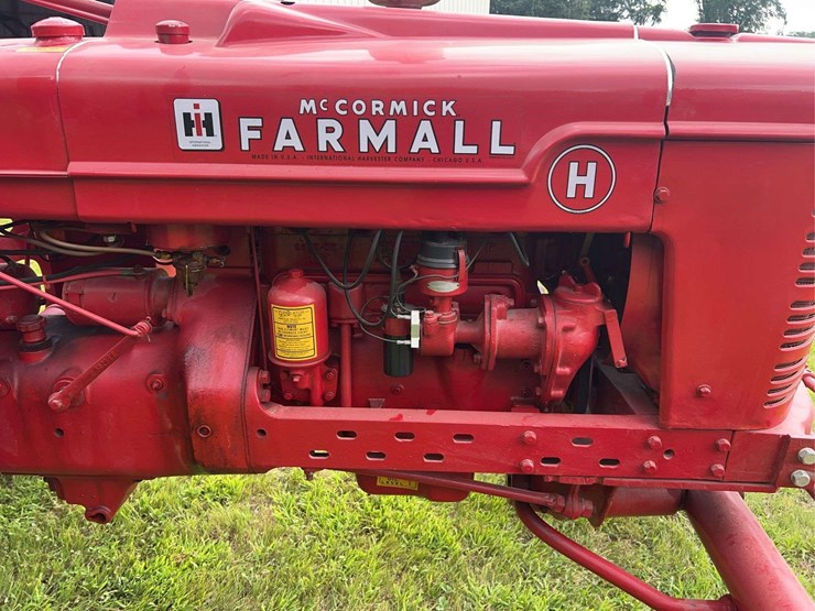 1944-farmall-h-distillate-image-21