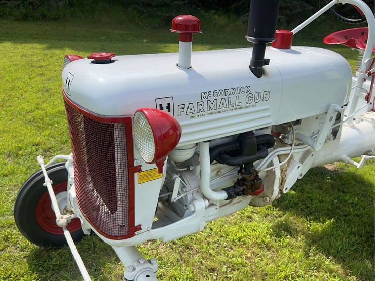 farmall-cub-demonstrator-image-14