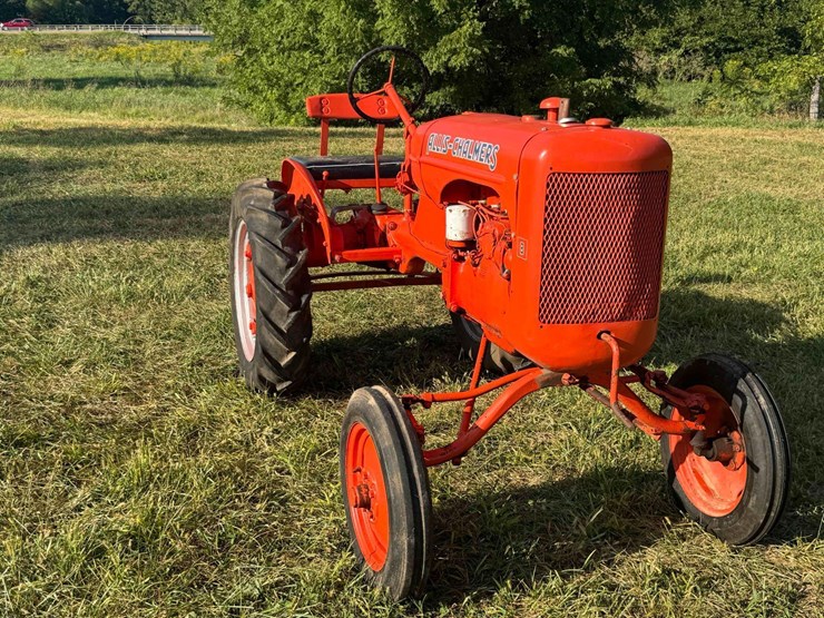 ac-“b”-tractor-image-4