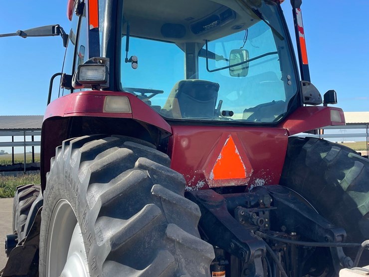 2001-case-ih-mx200-image-29