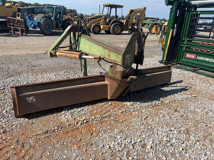 john-deere-10-image-4