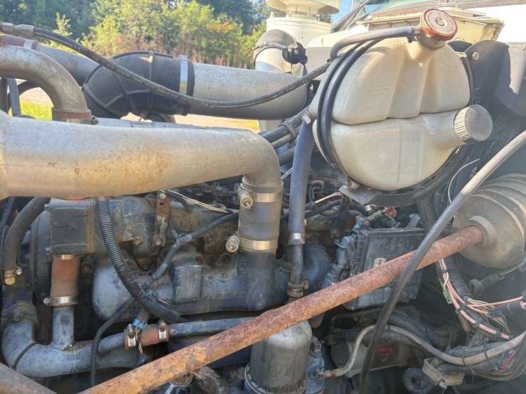 #157-•-#30525-•-2007-mack-cv-t/a-daycab-garbage-truck-vin:-1m2ag11c47m067004-image-101