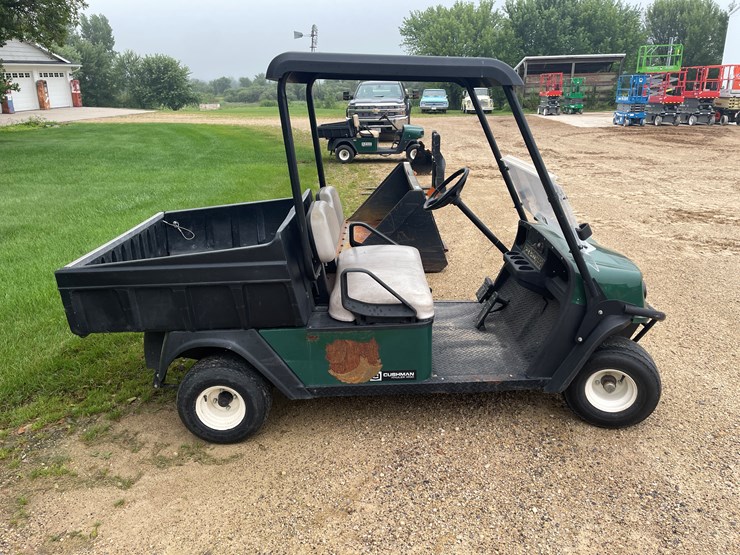 #174-•-2014-cushman-hauler-1200-gas-golf-cart-with-dump-box-image-4