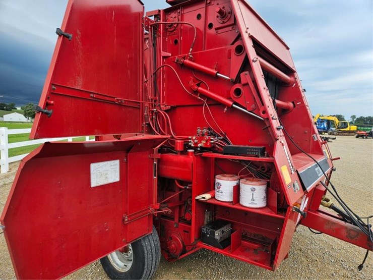 case-ih-8460-image-13