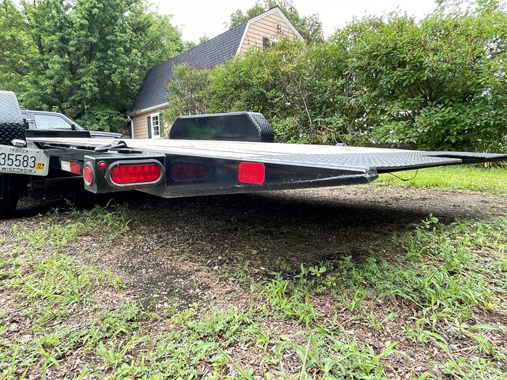 #166-•-2024-big-tex-22'-tilt-bed-equipment-trailer-(has-wi-title)-image-29