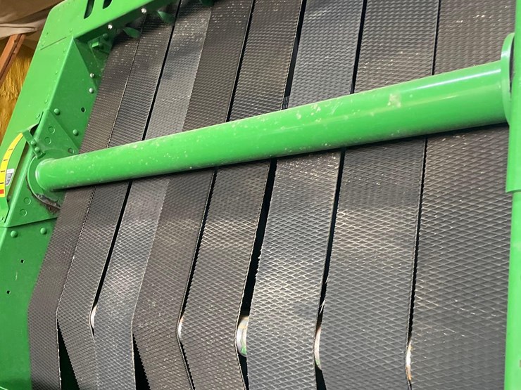 john-deere-560r-image-23
