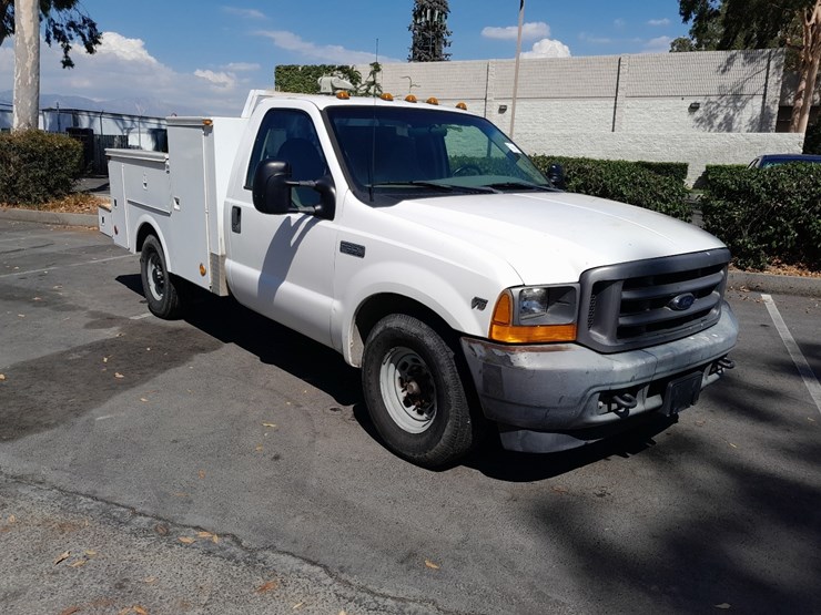 2001-ford-f350-xl-image-5