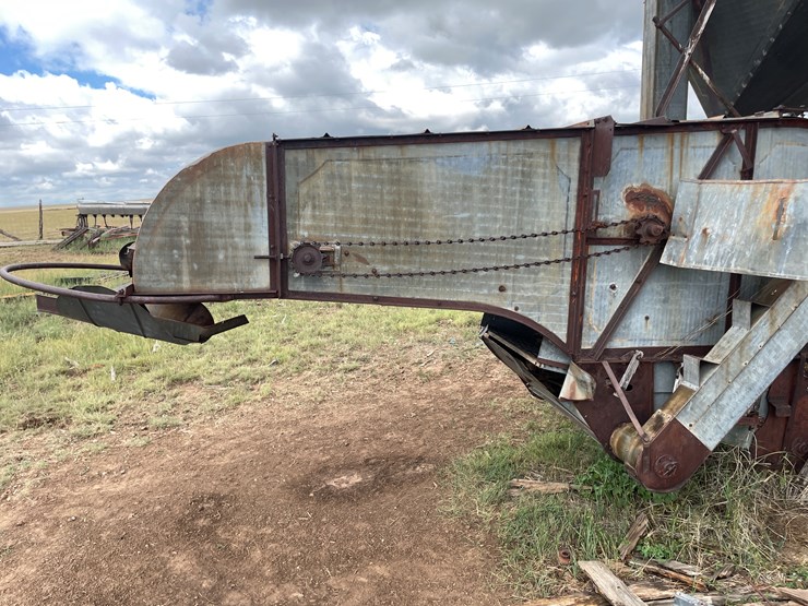 #3501-•-vintage-oliver-combine-(wagon-mound,-nm)-image-29