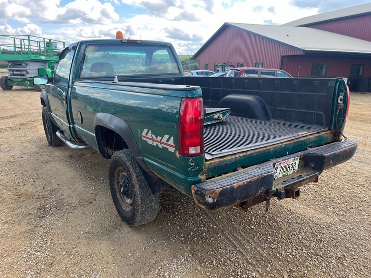 chevrolet-2500-image-3
