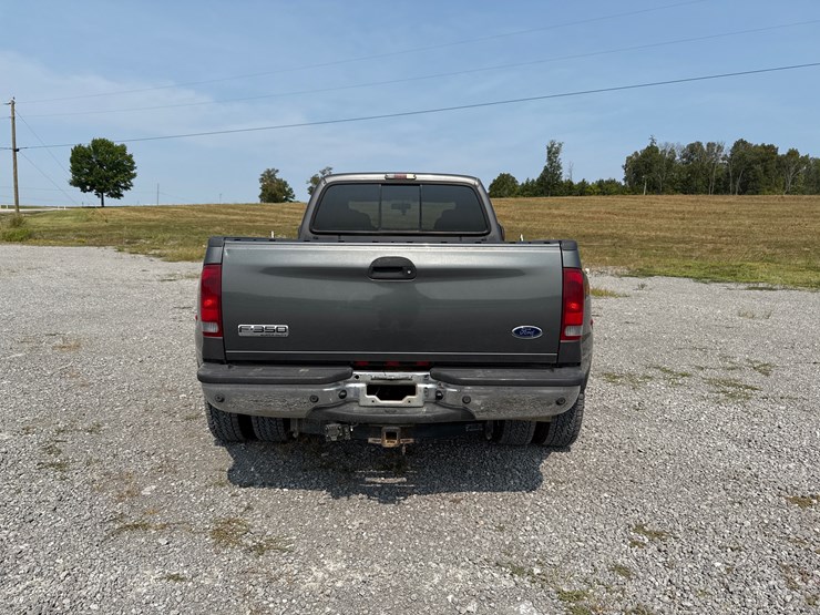 2006-ford-f350-image-7