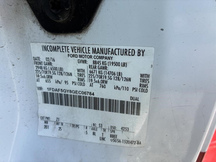 2016-ford-f550-image-19