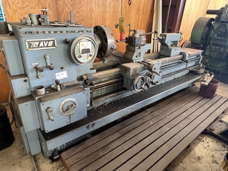 lodge-&-shipley-avs-2013-17-lathe-image-1