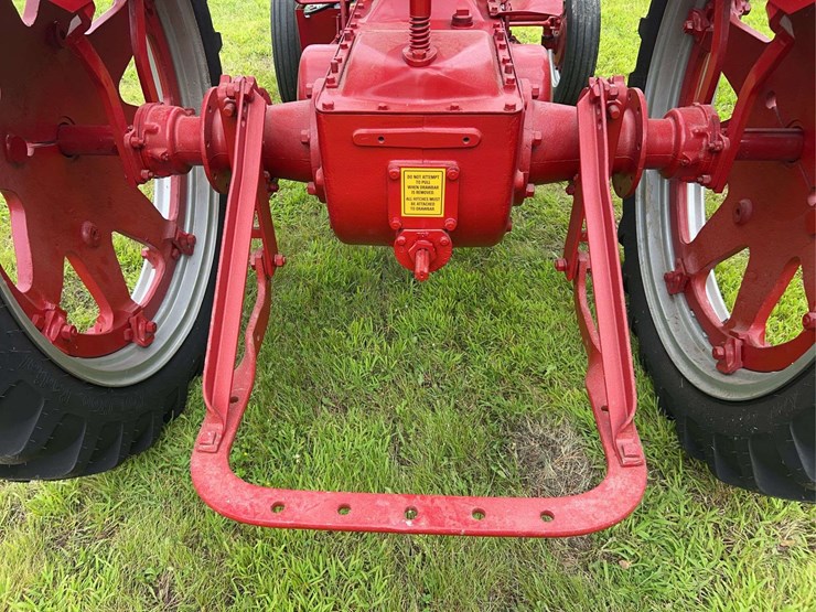 farmall-f-14-image-36