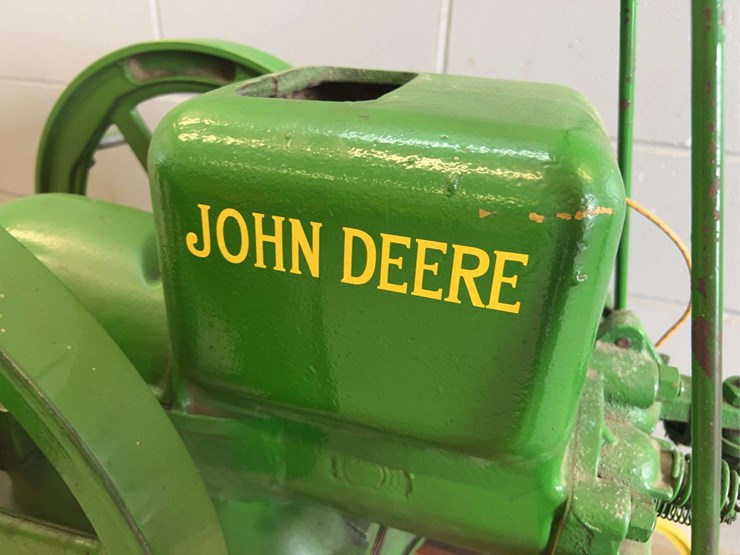 john-deere-e-1-1/2hp-engine-image-11