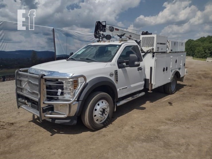 2018-ford-f550-image-40