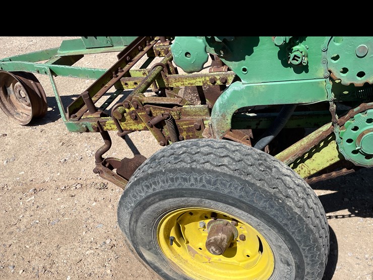 john-deere-5-image-13