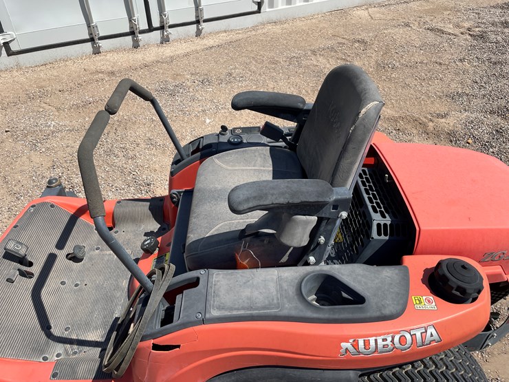 #2005-•-kubota-zero-turn-mower-image-26