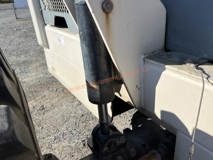 2005-terex-th1056-image-19